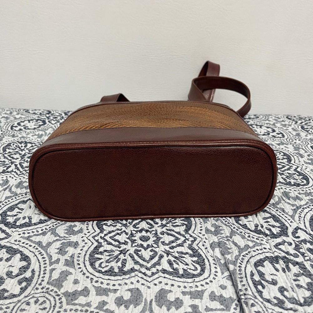 Brown Woven Tote Bag Purse with Dark Brown Trim - Picture 3 of 10
